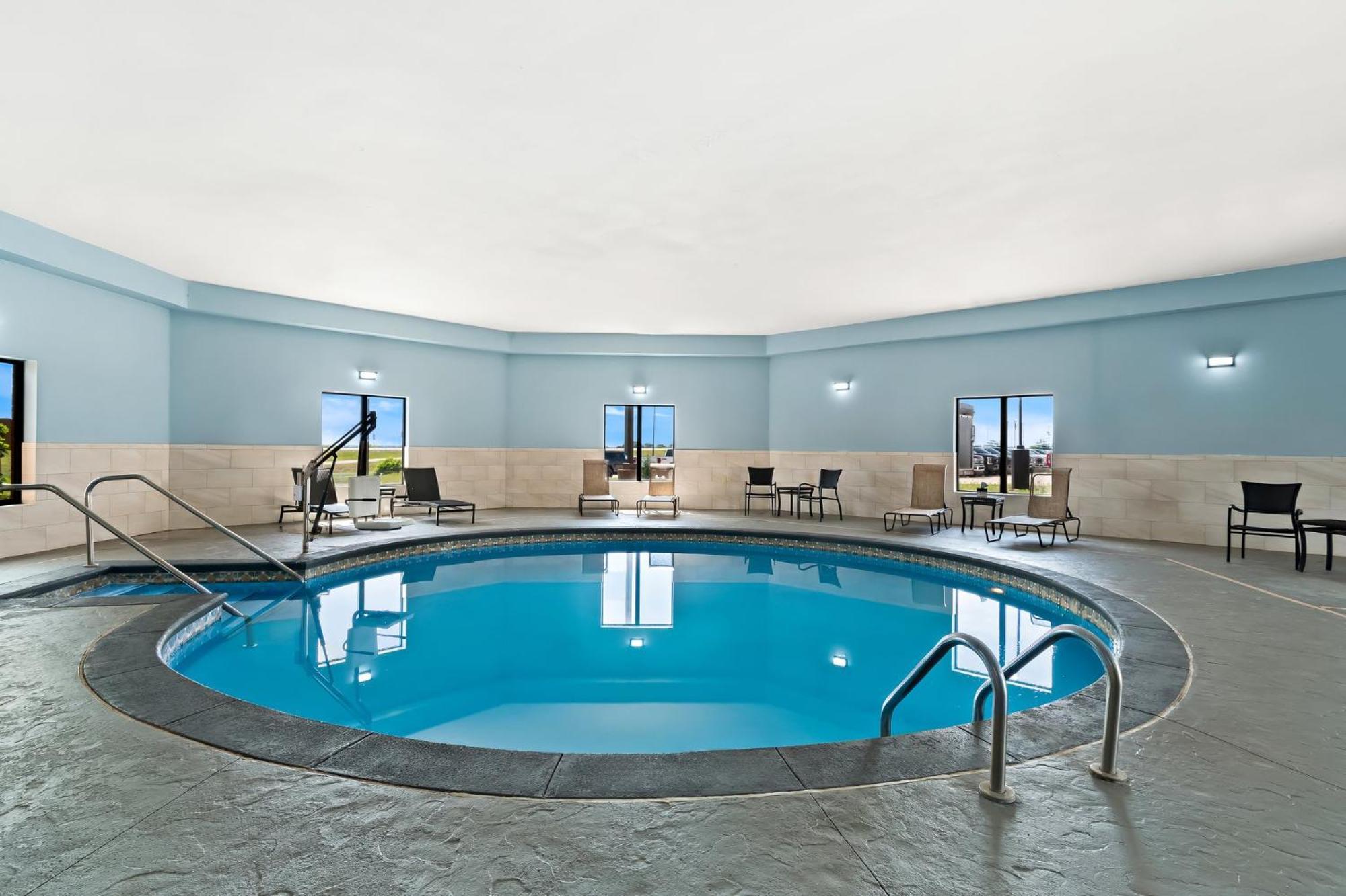 Holiday Inn Express & Suites Perry By Ihg Εξωτερικό φωτογραφία
