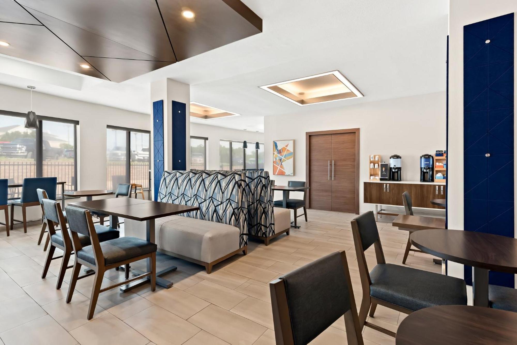 Holiday Inn Express & Suites Perry By Ihg Εξωτερικό φωτογραφία