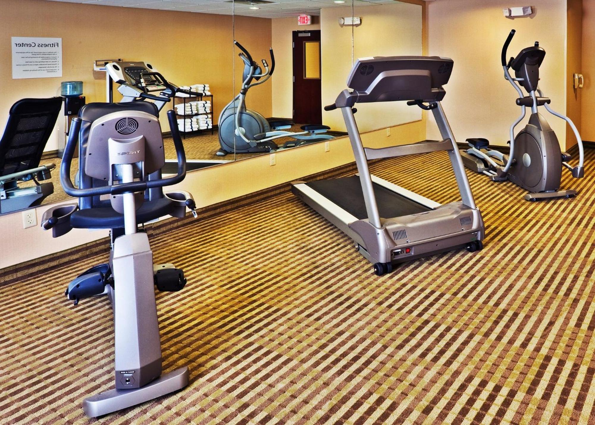 Holiday Inn Express & Suites Perry By Ihg Εξωτερικό φωτογραφία